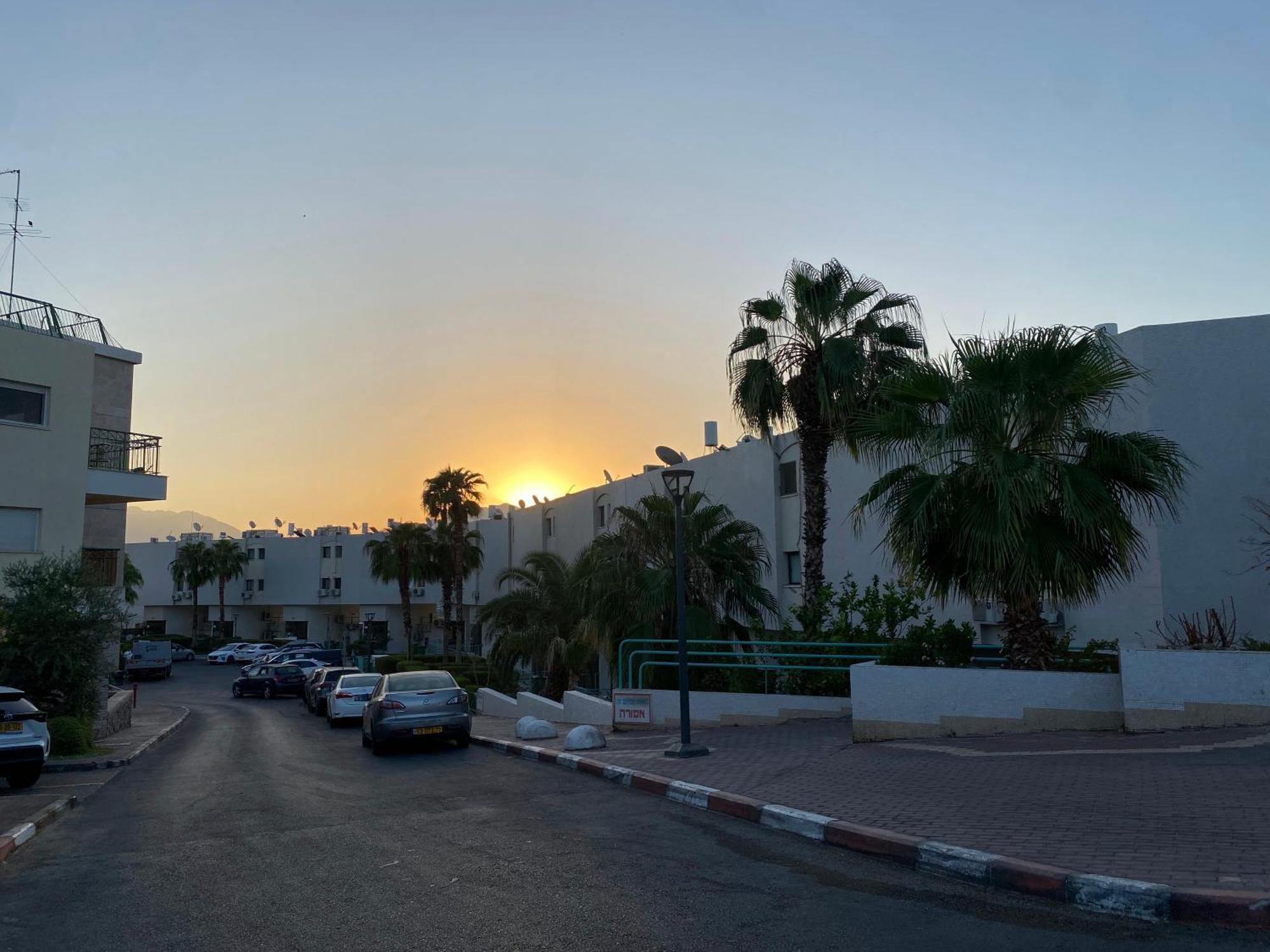 Seaside House & Free Parking Apartment Eilat Exterior photo